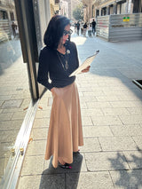 Falda midi efecto piel camel