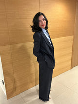 Pantalón azul marino con raya diplomática