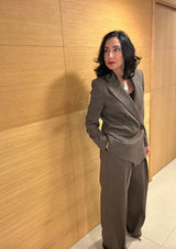 Americana y pantalón a juego cuadritos marrones