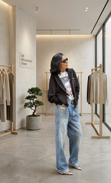 Sudadera negra con cremallera