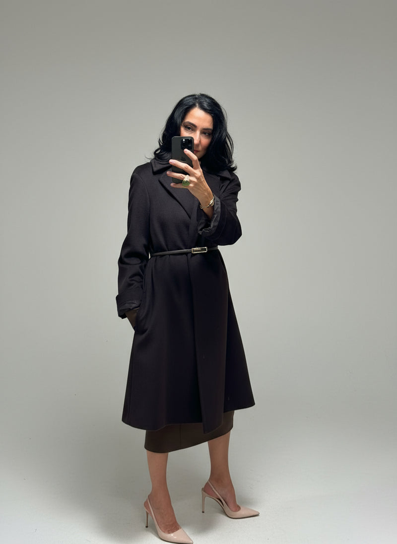 Abrigo marrón oscuro