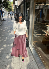 Falda midi efecto piel granate